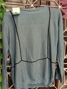 Women Woolen Top