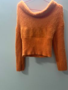 Sweater Off shoulder