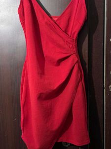 red bodycon dress