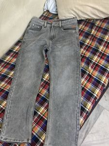 Stylish Grey Wash Denim Jeans