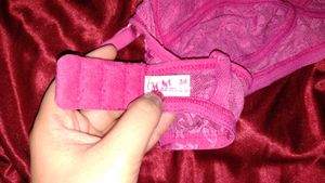 CUTE LACEY PINK BRA