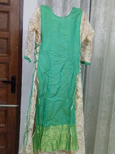 Elegant Green &amp; Beige Kurta Set