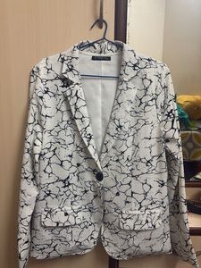 Stylish Printed Blazer