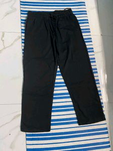 Comfortable Black Wide-Leg lower