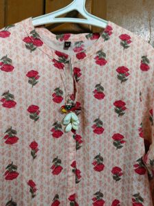 Light Pink Floral Print Kurta with Parrot jhumki