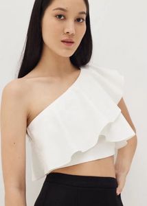 Chic White One-Shoulder Ruffle Crop Top