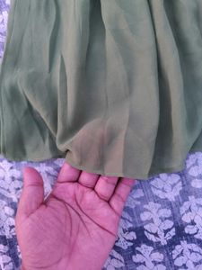 Green Maxi Dress with Lace Details 👀💓