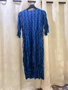 UNUSED Vibrant Blue Embroidered Kurta