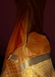 Yellow Plain Silk Saree With Border, Stitched Blouse