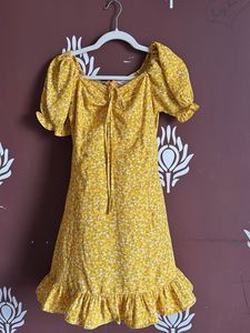 Yellow Floral Puff Sleeve Dress