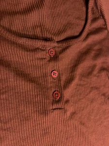 Street style Store Ribbed Henleys Crop Top