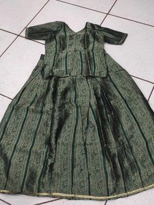 Green Blouse with box pleate skirt