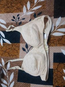 Lace Detail Comfortable Bra