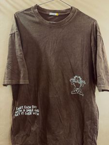 Garfield Graphic T-Shirt