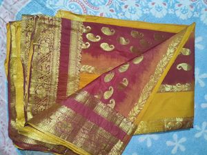 Elegant Silk Blend Saree