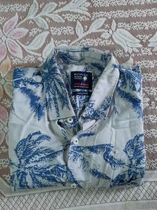 Netplay Men's Blue Palm Print Shirt