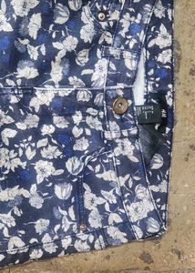 H &amp; M Floral Skinny Jeans