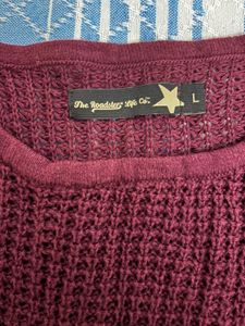 Chic Burgundy Knit Sweater