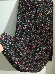 Chic Black Floral Print Maxi Dress