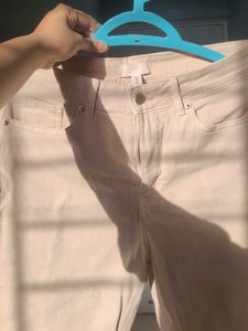 H&amp;M Slim Mom High Ankle Jeans - Light Beige