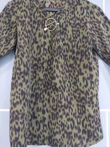 Chic Leopard Print Bell Sleeve Top