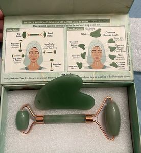 Oriflame Face Sculpting Jade Roller &amp; Gua Sha Set