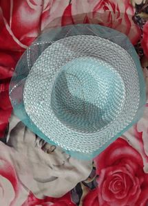 Chic Blue &amp; White Straw Hat with Veil