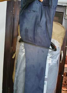trouser blue