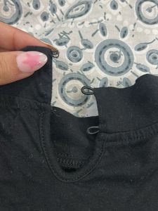 black tie up fitted crop top