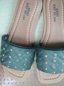 Stylish Women's Flat Sandals