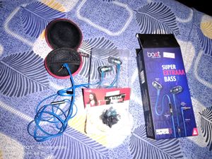 BoAt Basshead 228 With Pouch And All Accessories