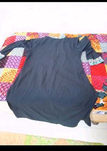 Elegant Black Kurta with Geometric Detail