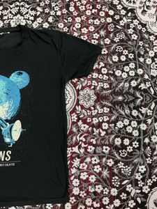 New Horizons Graphic T-Shirt