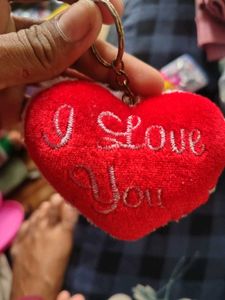 Cute "I Love You" Heart Keychain