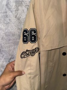 Trendy Beige Trench Coat with Patches