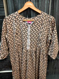 Stylish Printed Feeding Kurti
