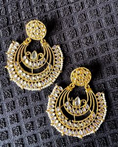 Kundan Maang Tikka &amp; Earrings