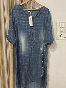 blue color deinm print rayon dress new with tag