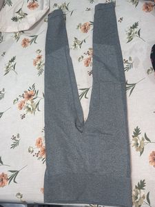 Savana Grey leggings