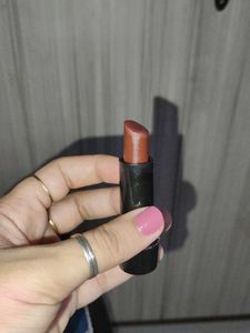 Elle 18 Color Pops Matte Lipstick