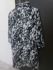 Stylish Printed Tunic Top