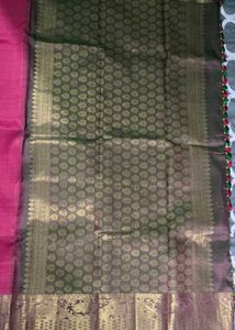Gorgeous kanchi pattu saree-Lotus/Pistachio