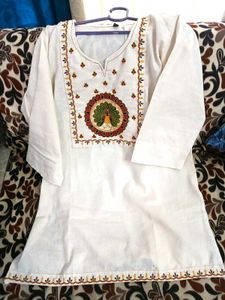 Embroidered White Kurta