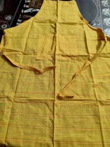 NEW UNUSED Cotton Kitchen Apron with Pocket