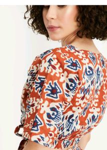 Stylish Printed Crop Top