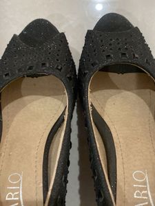 Black Peep Toes