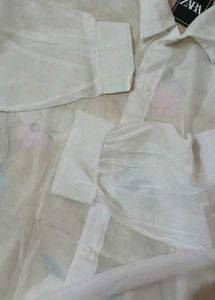 Zara White Classic Button-Up Shirt