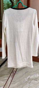 Woollen off white top