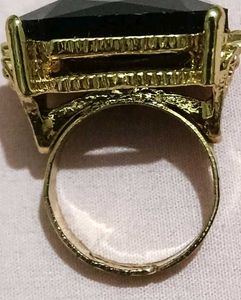 Vintage Black Stone Statement Ring