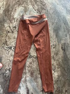 Stylish Women's Active Leggings